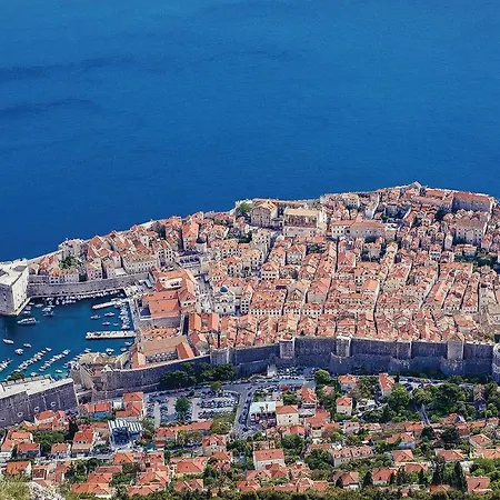 Nice Apartment In Dubrovnik With Outdoor Swimming Pool, Wifi And Heated Swimming Pool